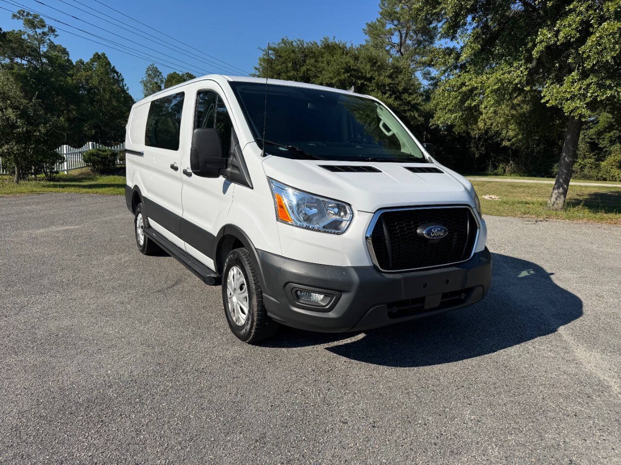 Used 2022 Ford Transit 250 Low Roof w/ Exterior Upgrade Package RWD image 37