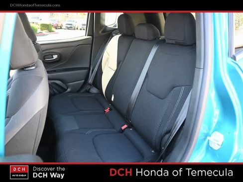 Used 2022 Jeep Renegade Altitude image 19