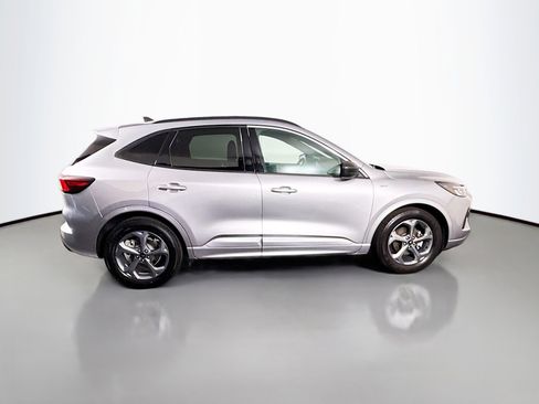 Used 2023 Ford Escape ST-Line w/ Cold Weather Package FWD image 11