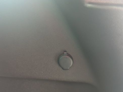 Used 2023 Chevrolet Equinox LS image 15