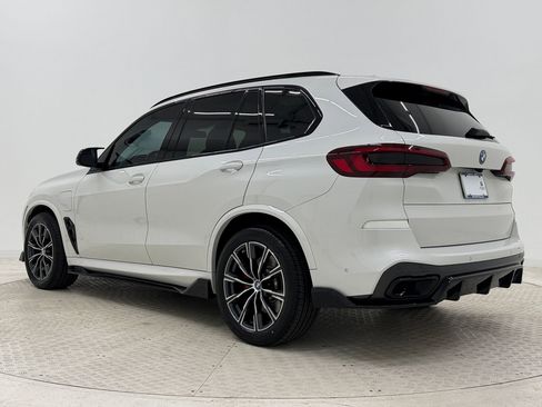 Used 2023 BMW X5 xDrive45e w/ M Sport Package image 3