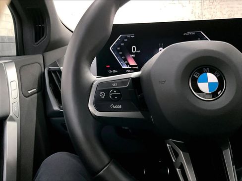 Certified 2026 BMW iX xDrive45 w/ M Sport Package image 20