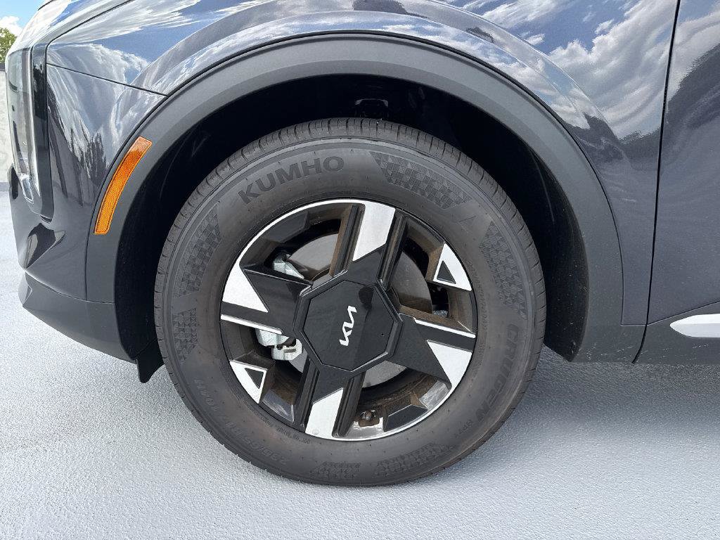 Used 2026 Kia Sportage LX w/ LX Convenience Package FWD image 11