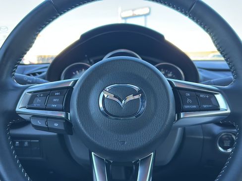 Used 2022 MAZDA MX-5 Miata Grand Touring w/ Weather Package image 22