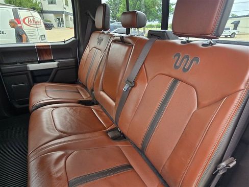 Used 2019 Ford F350 King Ranch w/ King Ranch Ultimate Package AWD/4WD image 15