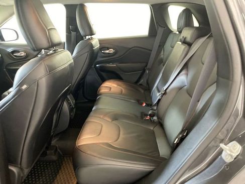 Used 2022 Jeep Cherokee Trailhawk w/ Sun, Sound & Nav Group image 28