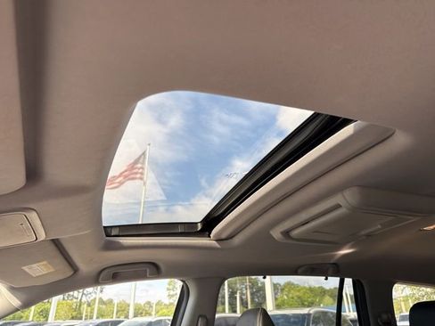 Used 2016 Honda Pilot Touring image 18