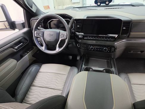Certified 2026 Chevrolet Silverado 2500 ZR2 w/ LPO, Dark Essentials Package AWD/4WD image 14