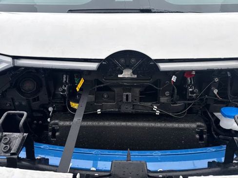 New 2025 Volkswagen ID. Buzz Pro S Plus image 23