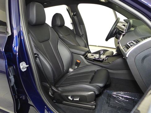 Used 2023 BMW X4 M40i w/ Shadowloine Package image 19