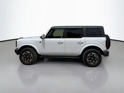 Used 2024 Ford Bronco Outer Banks AWD/4WD image 4