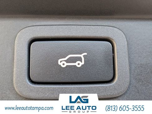 Used 2017 Land Rover Range Rover Sport image 13