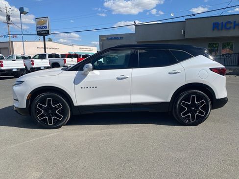 Used 2023 Chevrolet Blazer RS w/ Driver Confidence II Package image 8