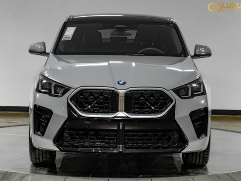 Used 2026 BMW X2 xDrive28i AWD/4WD image 7