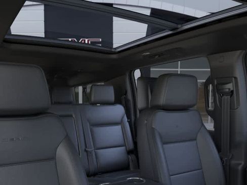 New 2026 GMC Yukon XL Denali w/ Denali Reserve Package AWD/4WD image 24
