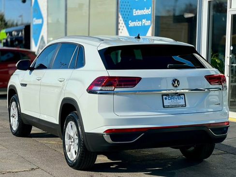 Used 2020 Volkswagen Atlas Cross Sport S image 3