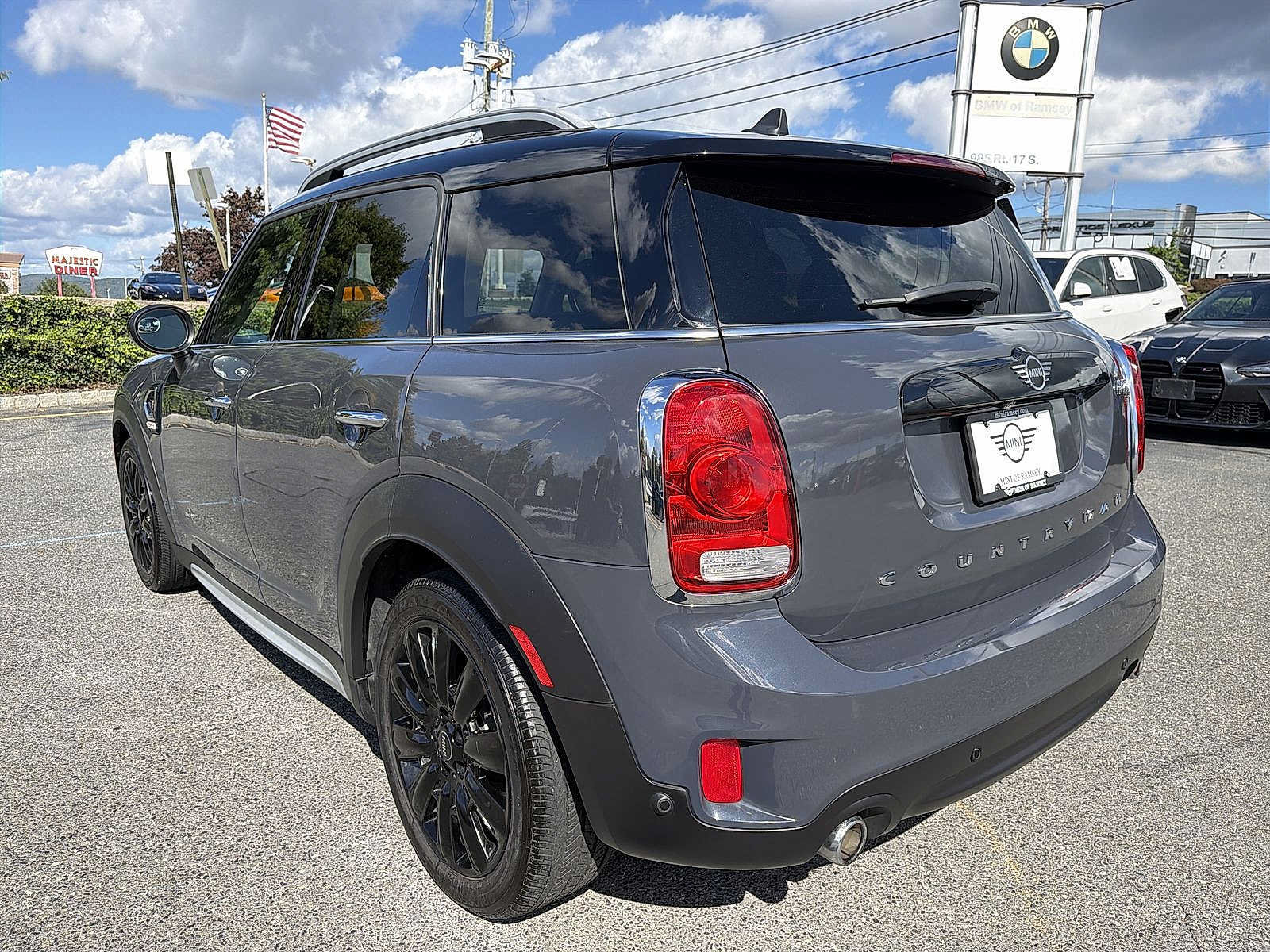 Used 2019 MINI Cooper Countryman S w/ Signature Upholstery Package AWD/4WD image 12
