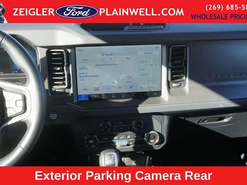 Used 2025 Ford Bronco Big Bend image 14