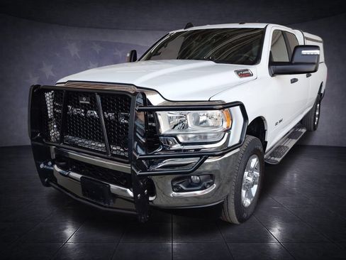 Used 2023 RAM 2500 Big Horn w/ Safety Group AWD/4WD image 39