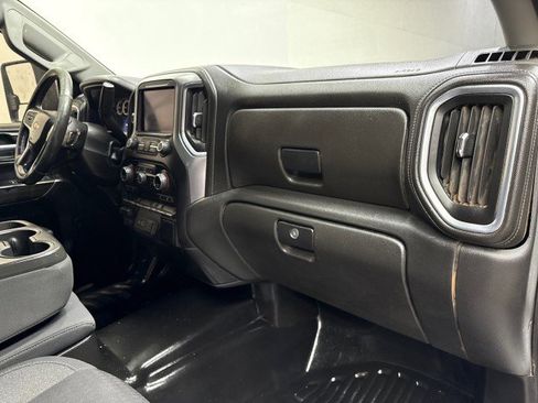 Used 2022 Chevrolet Silverado 2500 LT w/ Convenience Package image 23