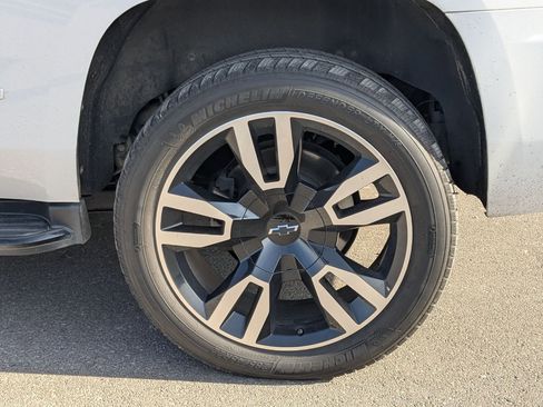 Used 2018 Chevrolet Tahoe Premier image 26