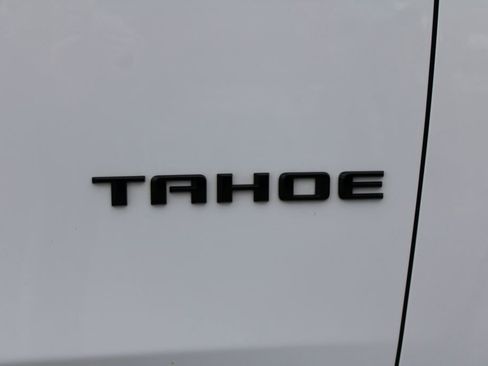 Used 2021 Chevrolet Tahoe Z71 AWD/4WD image 22