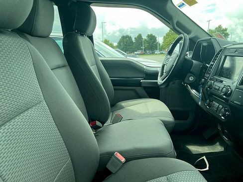 Used 2018 Ford F150 XLT w/ Equipment Group 302A Luxury AWD/4WD image 9