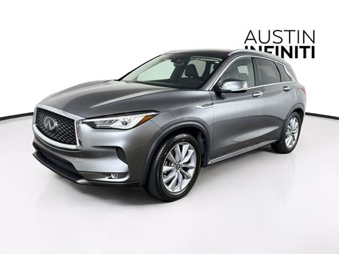 Certified 2020 INFINITI QX50 Luxe FWD image 3