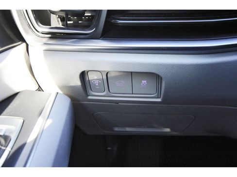 Used 2024 Kia Sorento EX image 22