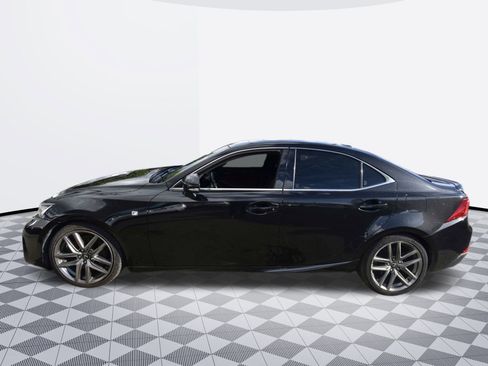 Used 2017 Lexus IS 200t F Sport image 4