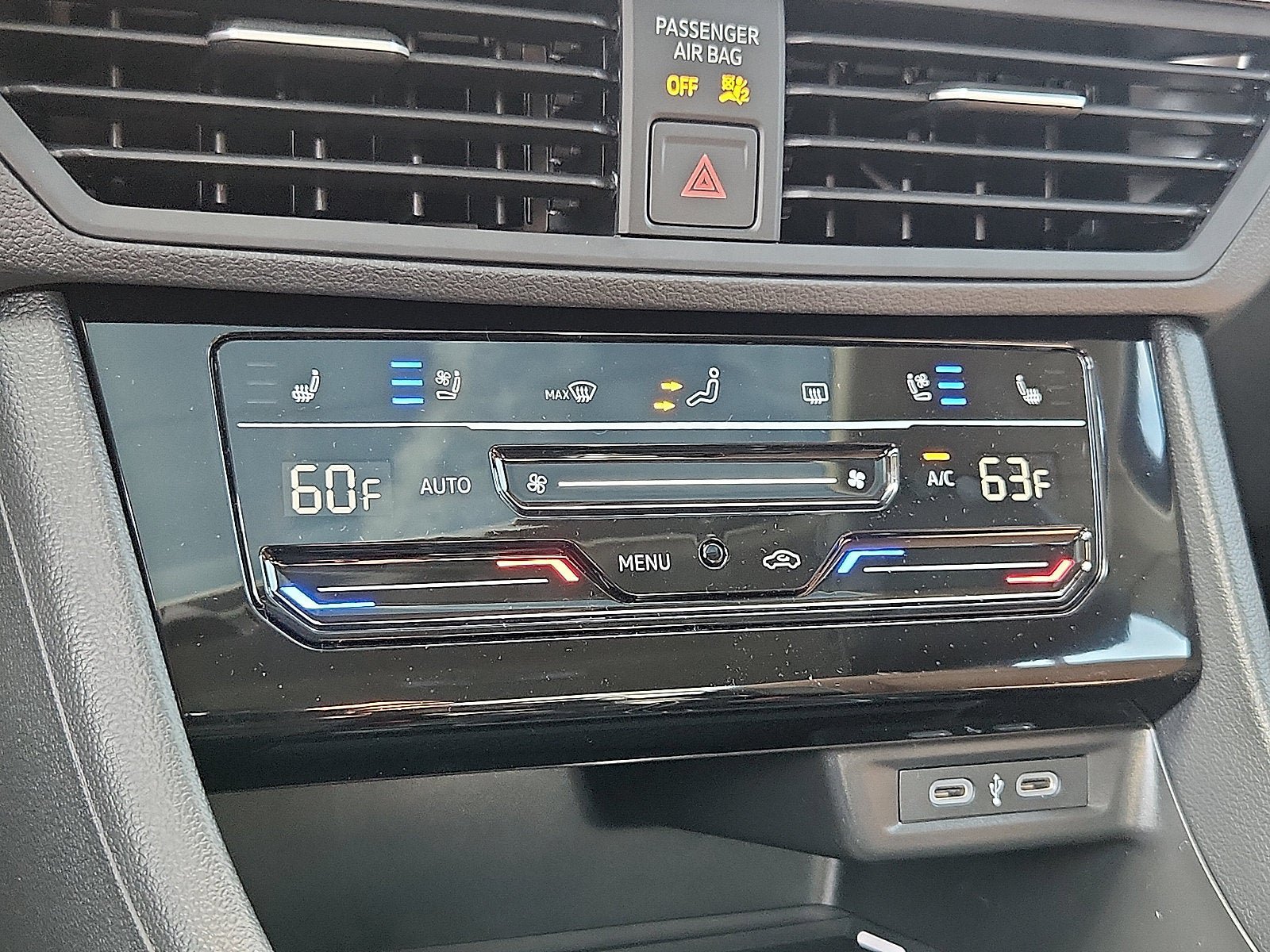 New 2027 Volkswagen Jetta SEL FWD image 13