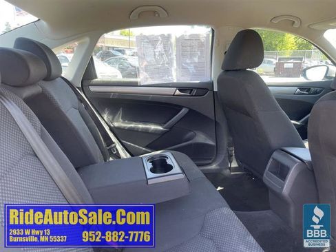 Used 2012 Volkswagen Passat 2.5 S FWD image 16