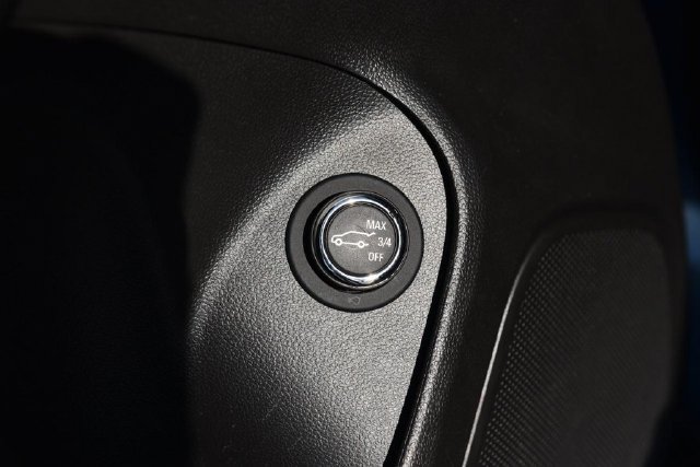 Used 2025 Buick Encore GX Preferred FWD image 9