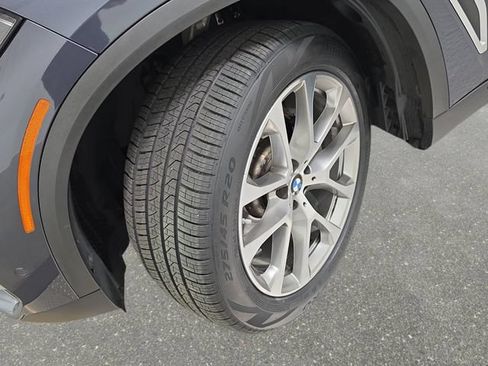 Used 2022 BMW X5 xDrive40i w/ Luxury Seating Package AWD/4WD image 30