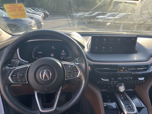 Used 2023 Acura MDX SH-AWD w/ Technology Package image 12
