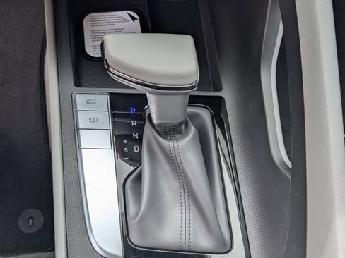 New 2026 Hyundai Elantra Sport FWD image 21
