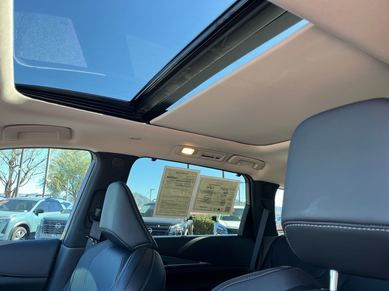 Certified 2026 INFINITI QX60 Luxe w/ Cargo Package FWD image 28