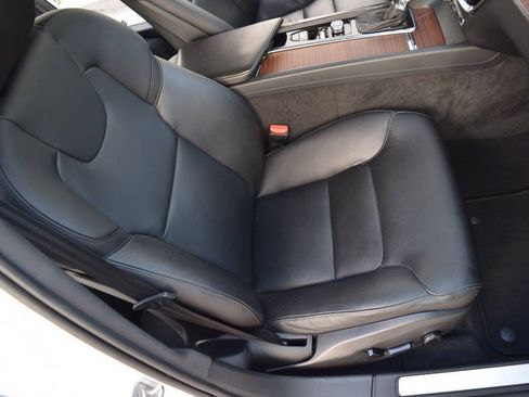 Used 2021 Volvo S60 T5 Momentum FWD image 53