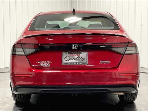 Used 2024 Honda Accord Sport image 4