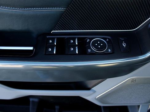 Used 2023 Ford F250 Limited w/ FX4 Off-Road Package image 11