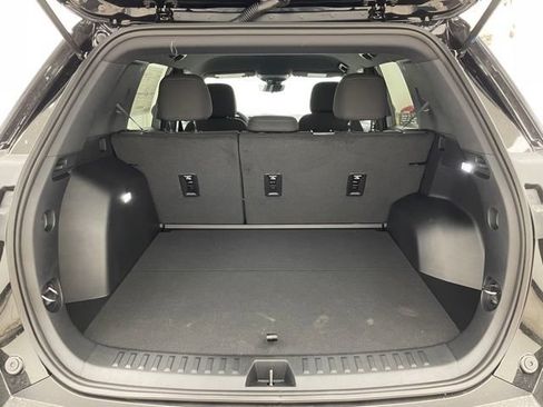New 2026 Chevrolet Equinox LT w/ Safety and Technology Package AWD/4WD image 10