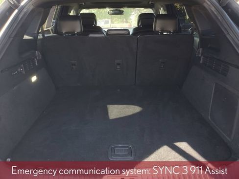 Used 2016 Lincoln MKX Reserve w/ Luxury Package AWD/4WD image 38