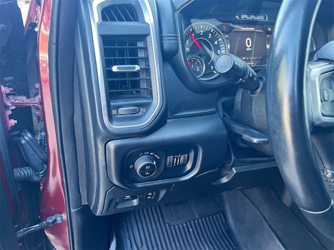 Used 2022 RAM 1500 Laramie image 10