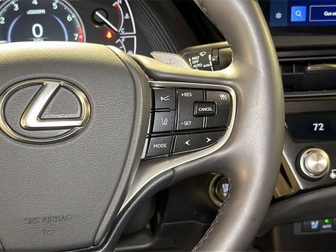 Certified 2023 Lexus ES 250 w/ Premium Package image 19