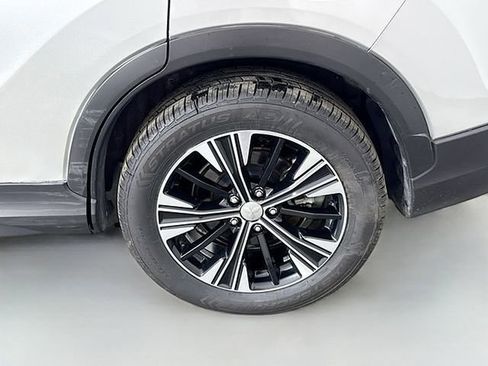 Used 2022 Mitsubishi Eclipse Cross SE image 38