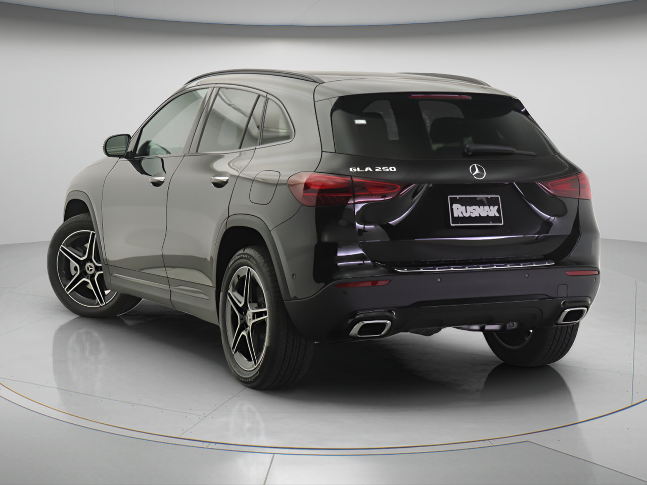 New 2026 Mercedes-Benz GLA 250 image 2
