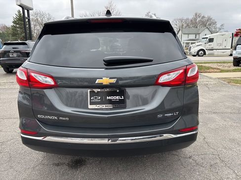 Used 2018 Chevrolet Equinox LT w/ Sun & Infotainment Package AWD/4WD image 5