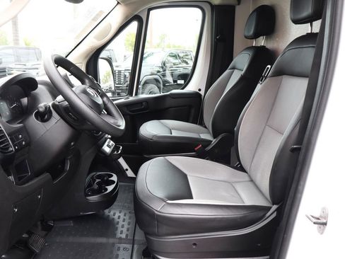 Used 2025 RAM ProMaster 3500 w/ Convenience Group FWD image 20