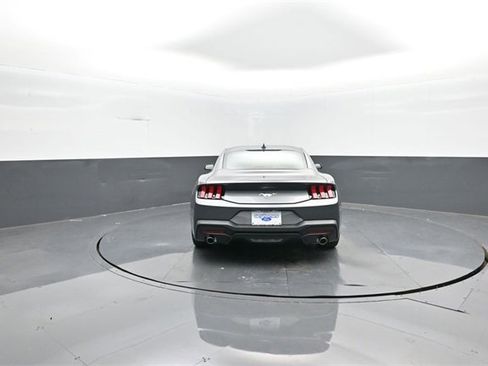 New 2025 Ford Mustang Coupe image 6