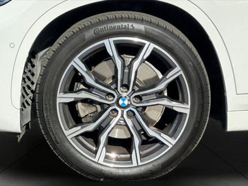 Used 2021 BMW X1 sDrive28i w/ M Sport Package image 26